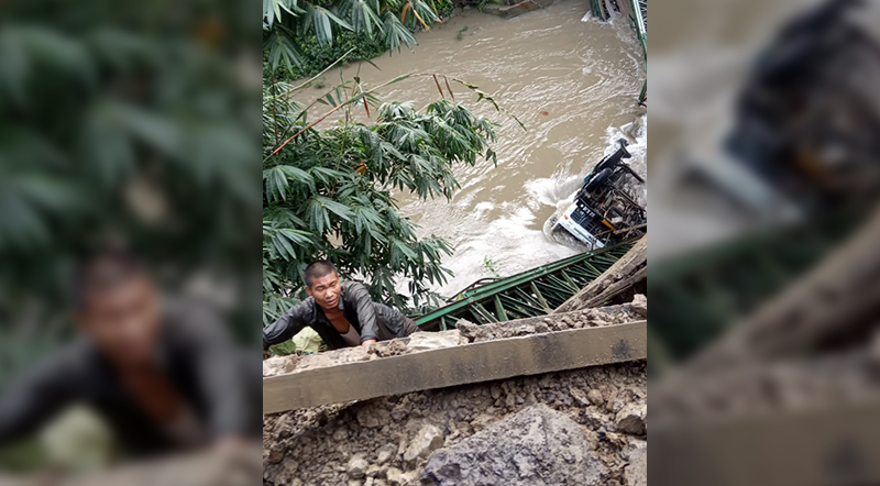 Irang bridge collapse photo IFP