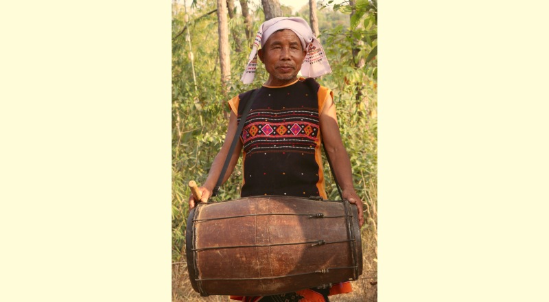 Tarao folk music 