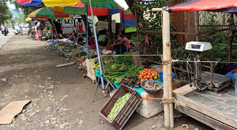 roadside vegetable sellers